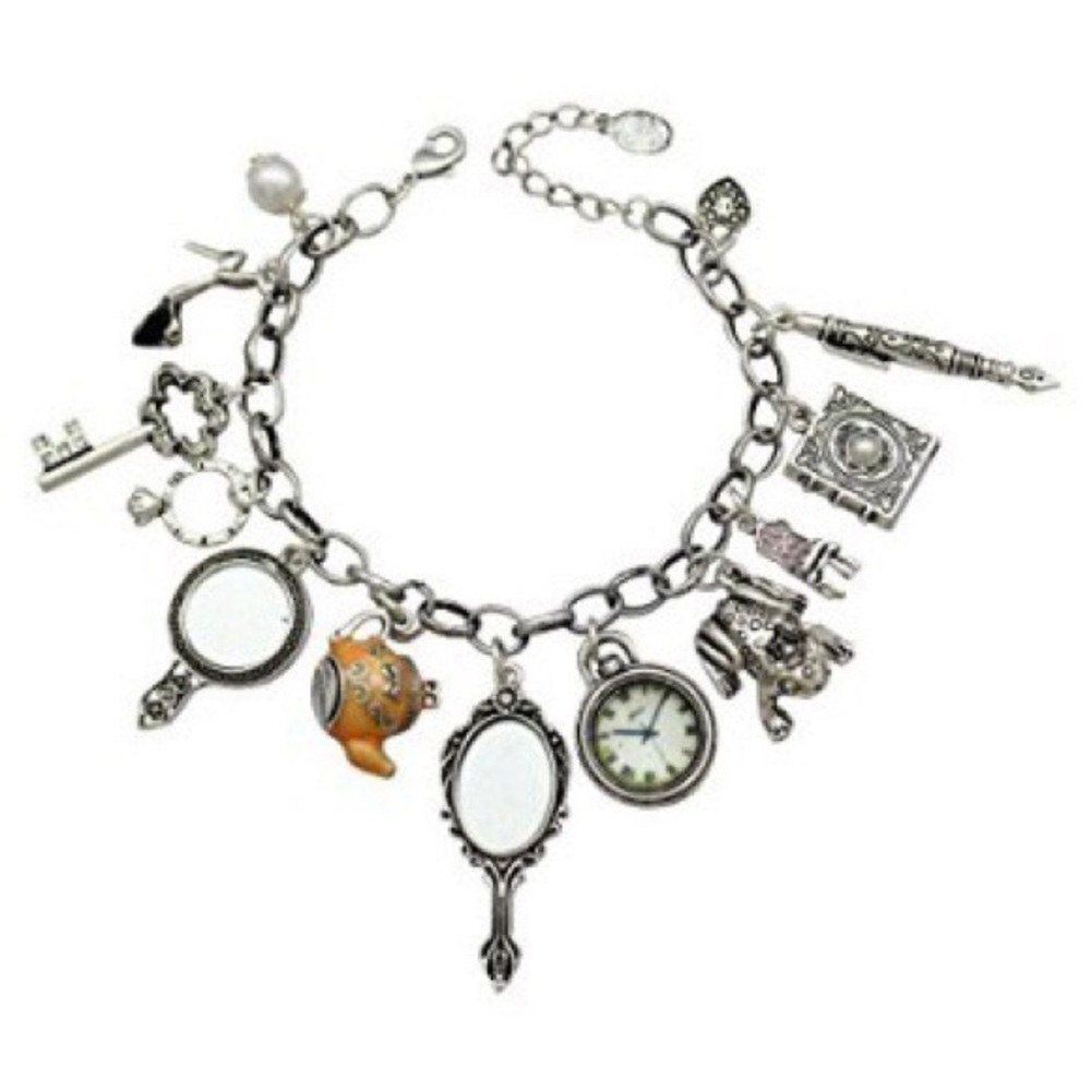🐇☕️👑❤️ RARE! ☕️👑❤️🐇Alice in Wonderland Fairytale Retro Tea Charm Bracelet